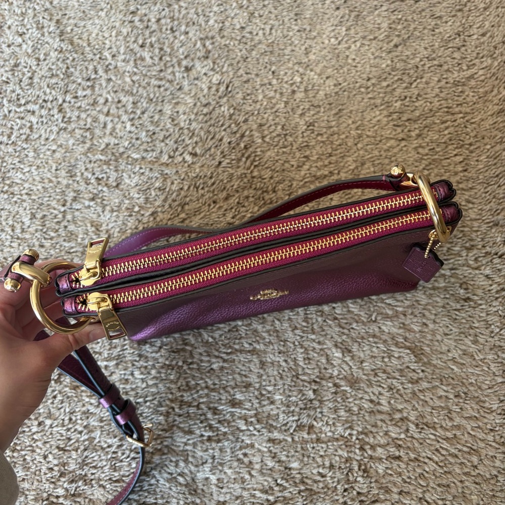 Coach Mia Crossbody Shoulder Bag In Leather Metallic Berry J1980-F80333 - Picture 4 of 11